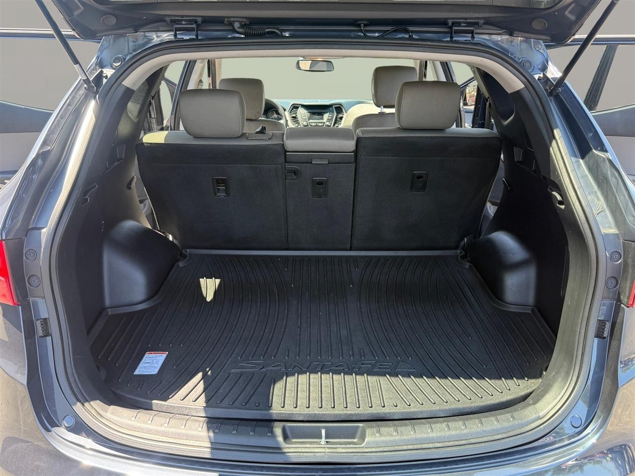HyundaiSanta Fe7