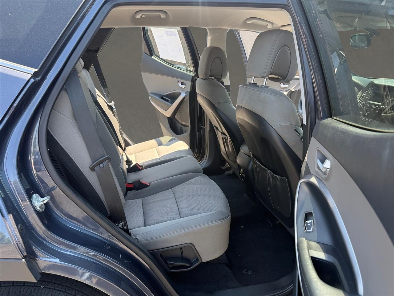 HyundaiSanta Fe8