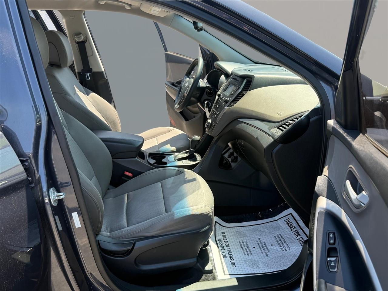 HyundaiSanta Fe9