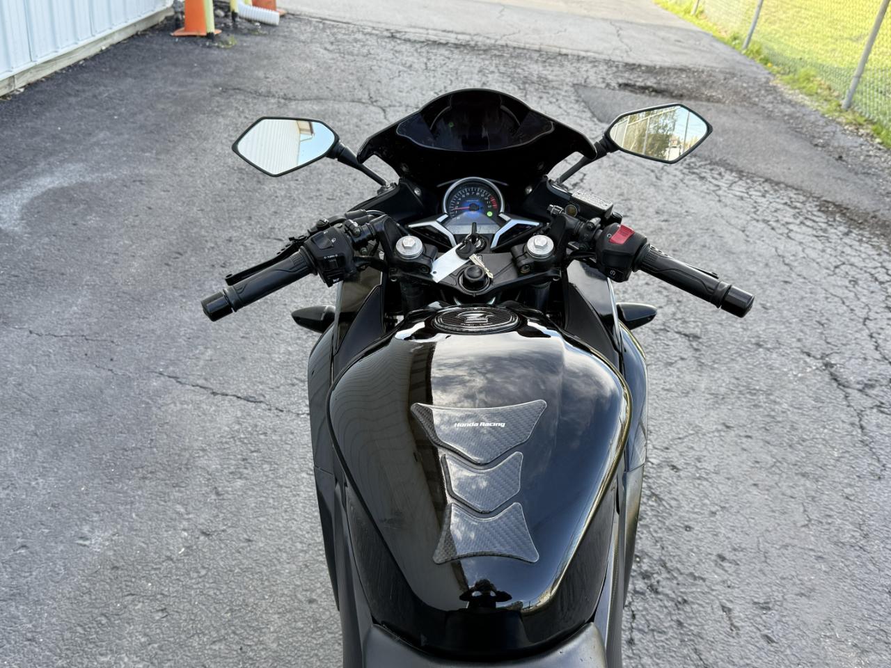HondaCBR250R8