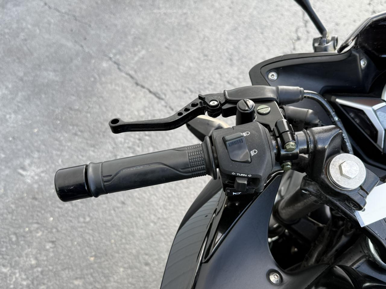 HondaCBR250R9