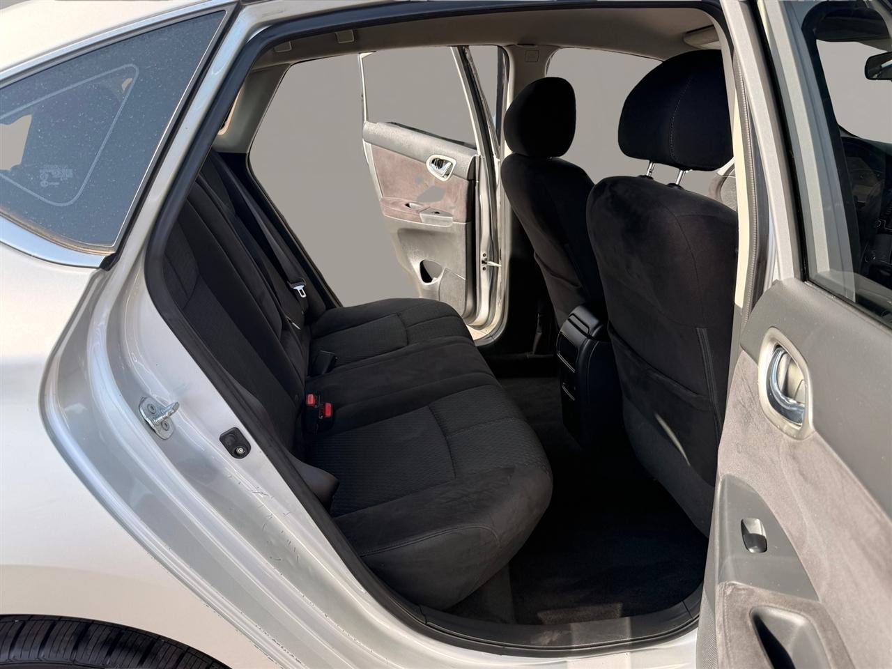 NissanSentra8
