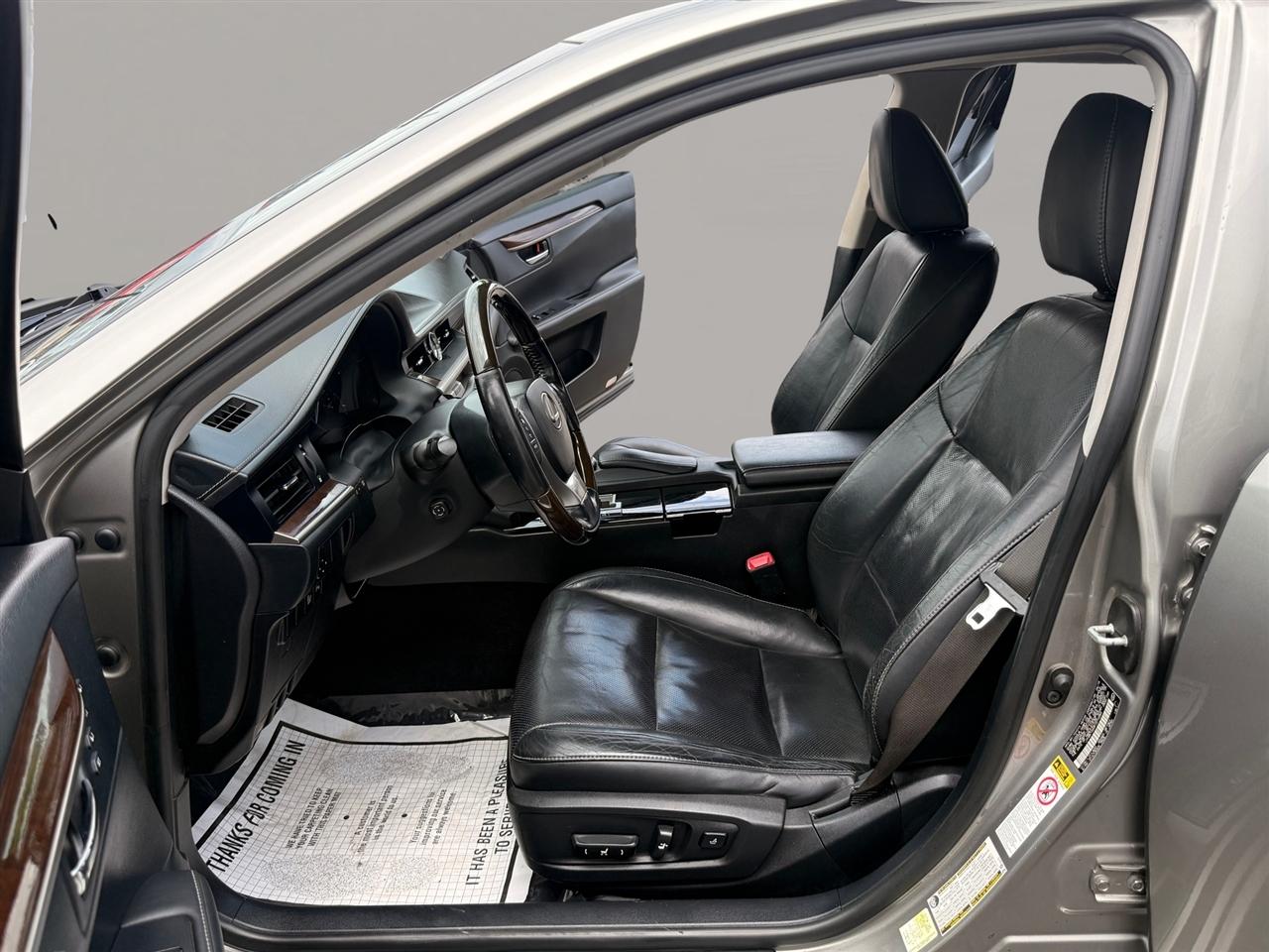 LexusES 3505
