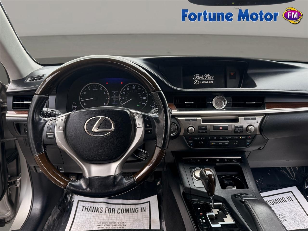LexusES 35011