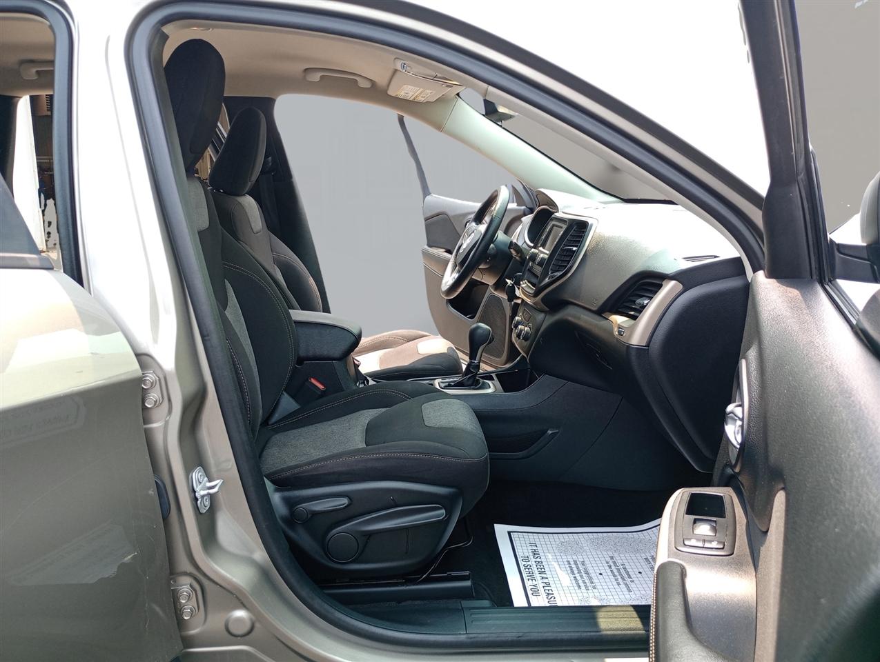 JeepCherokee11