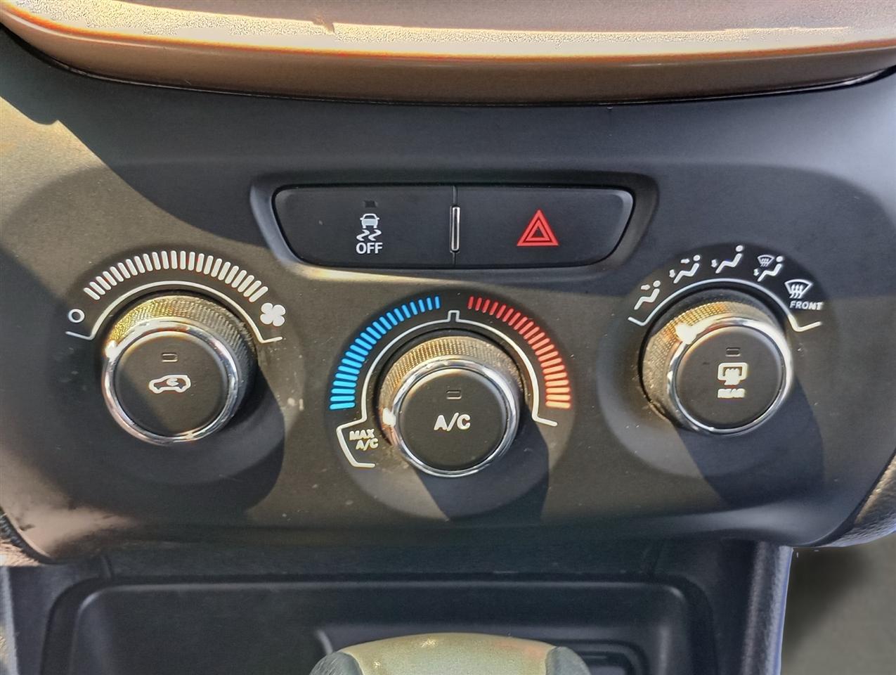 JeepCherokee18