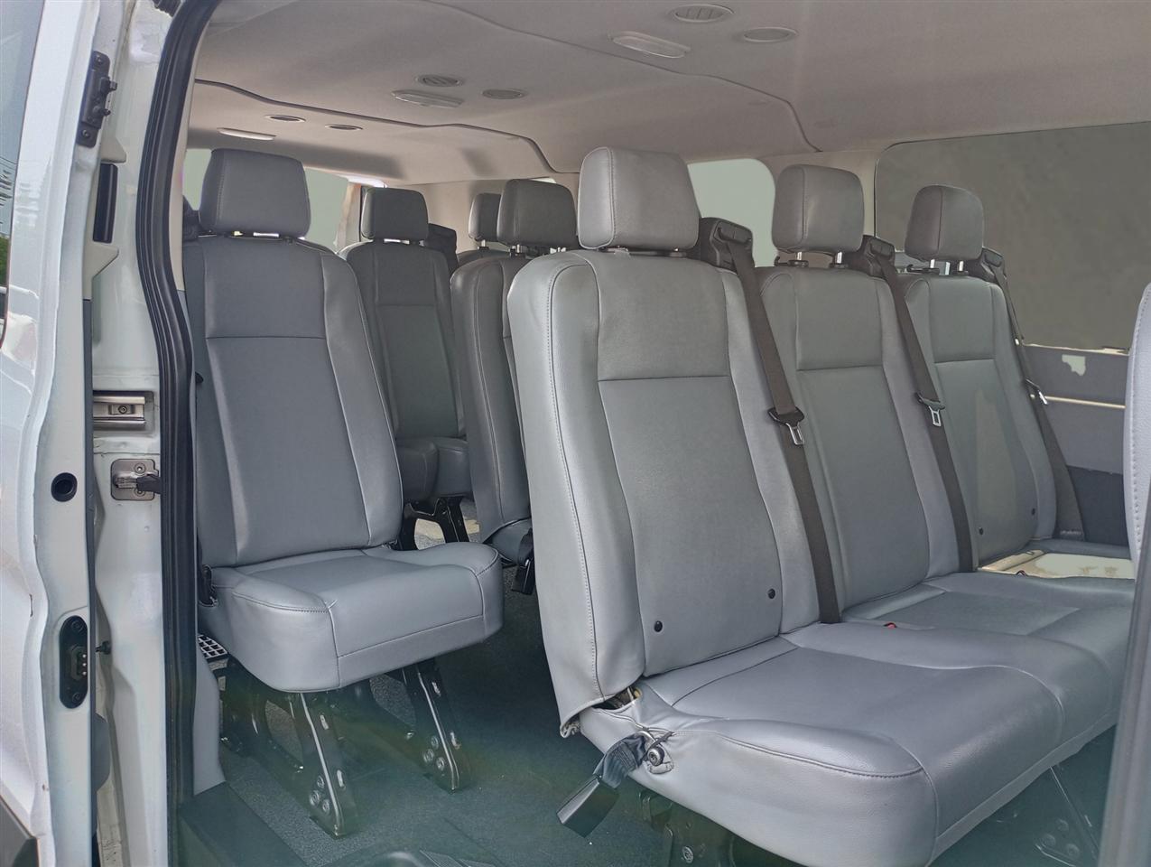 FordTransit Passenger Wagon8