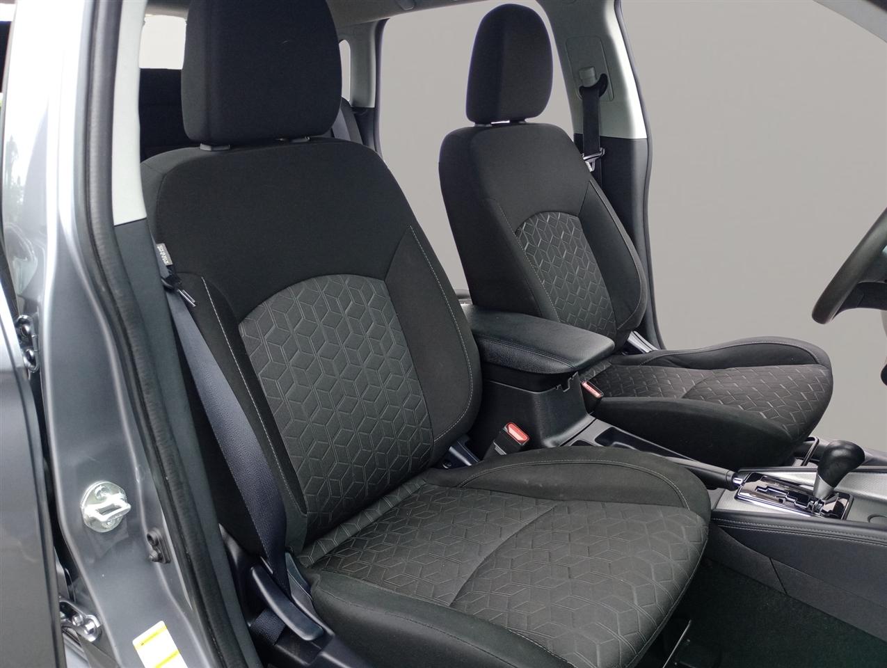 MitsubishiOutlander Sport13