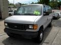 2004 Ford E-Series Wagon