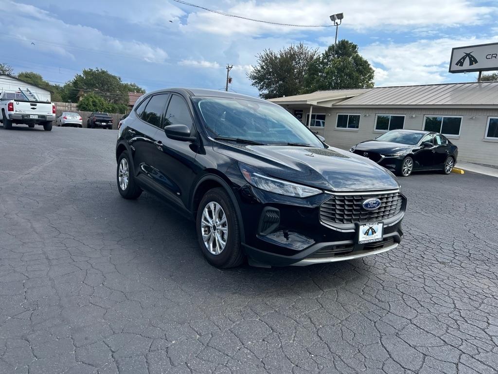 2025 Ford Escape Active FWD Black at Country with Integrity Motors