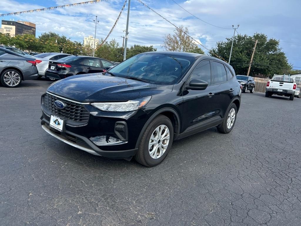 2025 Ford Escape Active FWD Black at Country with Integrity Motors