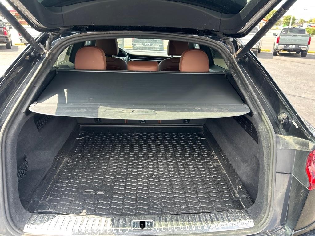 2019 Audi Q8 Premium 55 TFSI quattro - 10