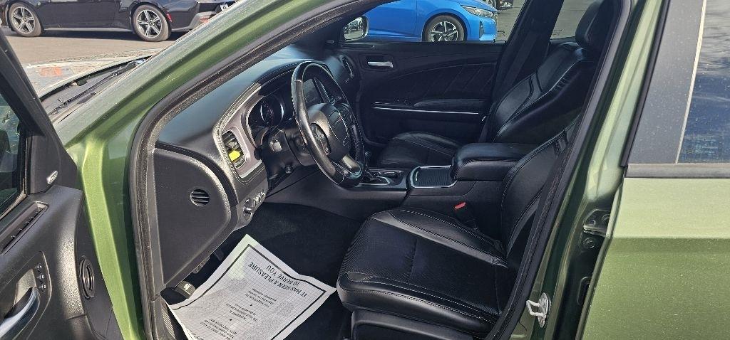 2020 Dodge Charger SXT RWD - 8