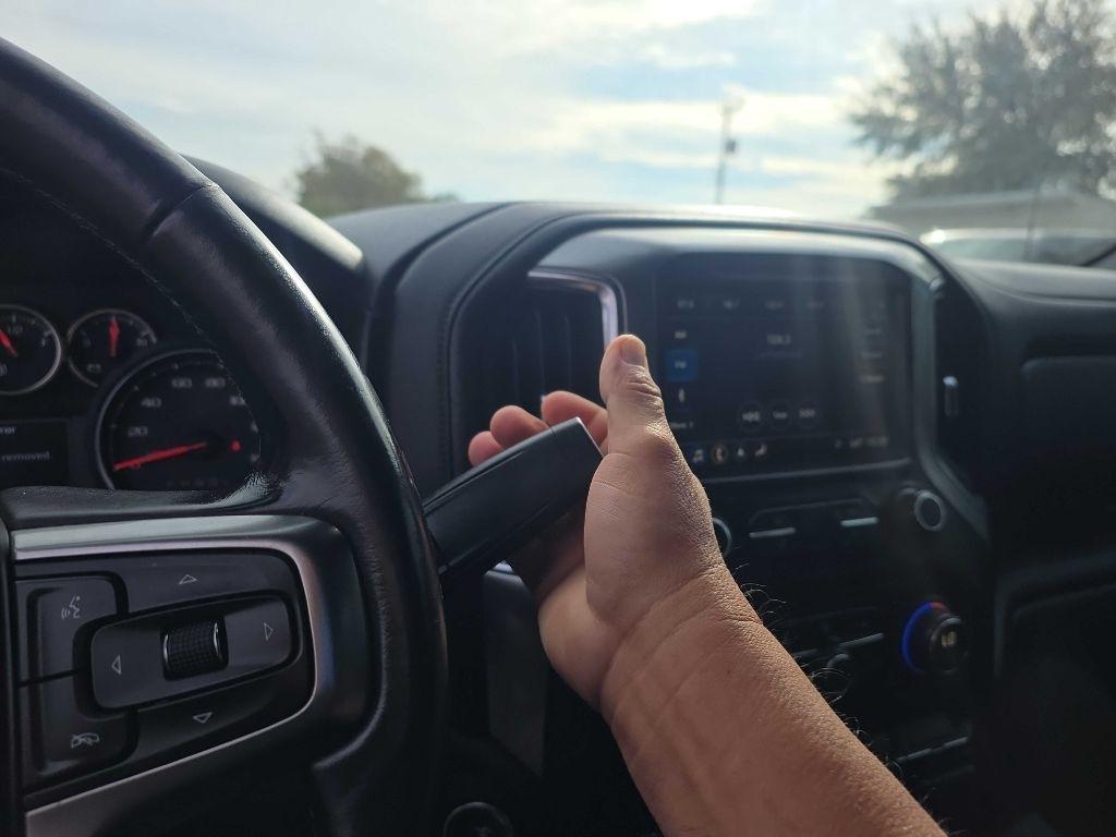 2019 Chevrolet Silverado 1500 photo 11 of 13