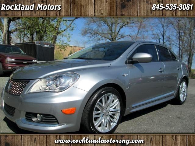 2012 Suzuki Kizashi DISCLAIMER WE MAKE EVERY EFFORT TO PRESENT INFORMATION THAT IS ACCURATE HOWEVE