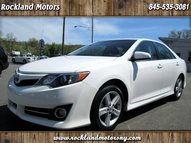 2012 Toyota Camry DISCLAIMER WE MAKE EVERY EFFORT TO PRESENT INFORMATION THAT IS ACCURATE HOWEVER 