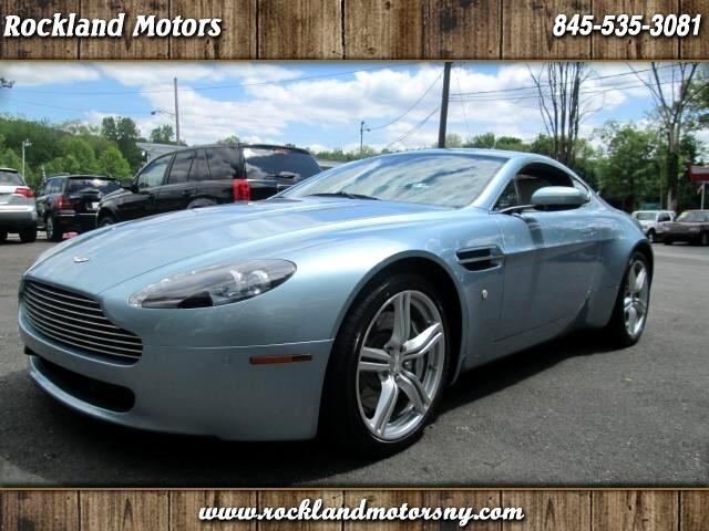 2009 Aston Martin V8 Vantage Photo