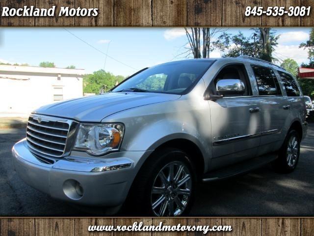 2007 Chrysler Aspen DISCLAIMER We make every effort to present information that is accurate Howeve