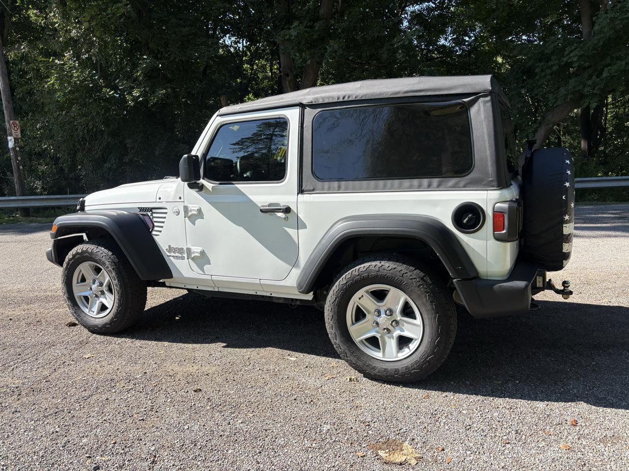 2019 Jeep Wrangler Sport 4WD - 5