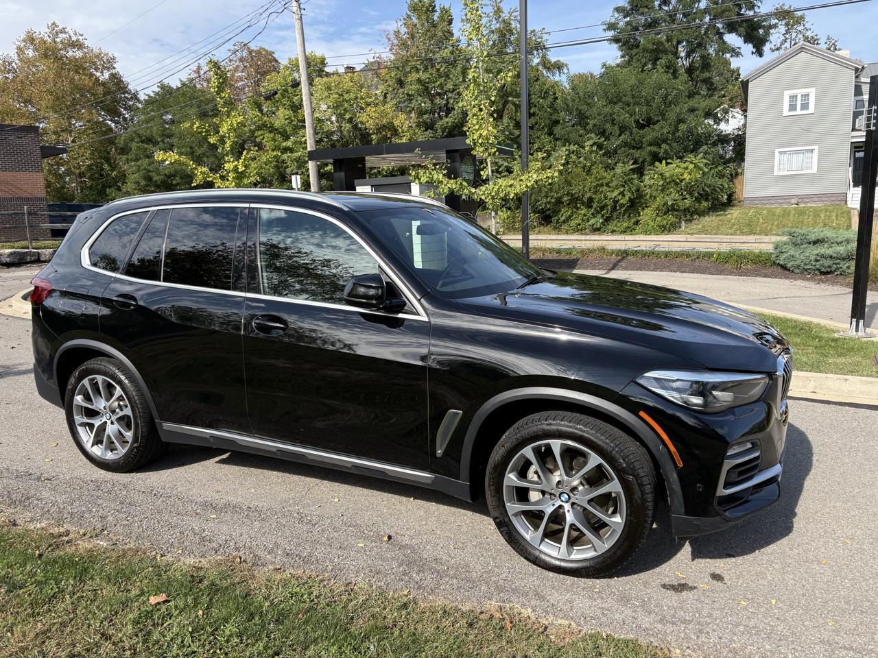 2020 BMW X5 photo 12 of 43