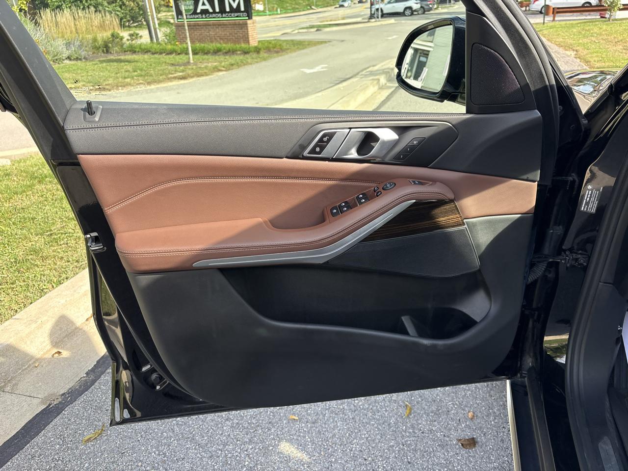 2020 BMW X5 photo 13 of 43