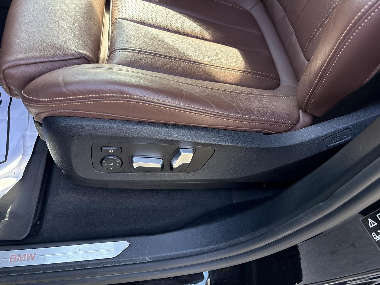 2020 BMW X5 photo 16 of 43