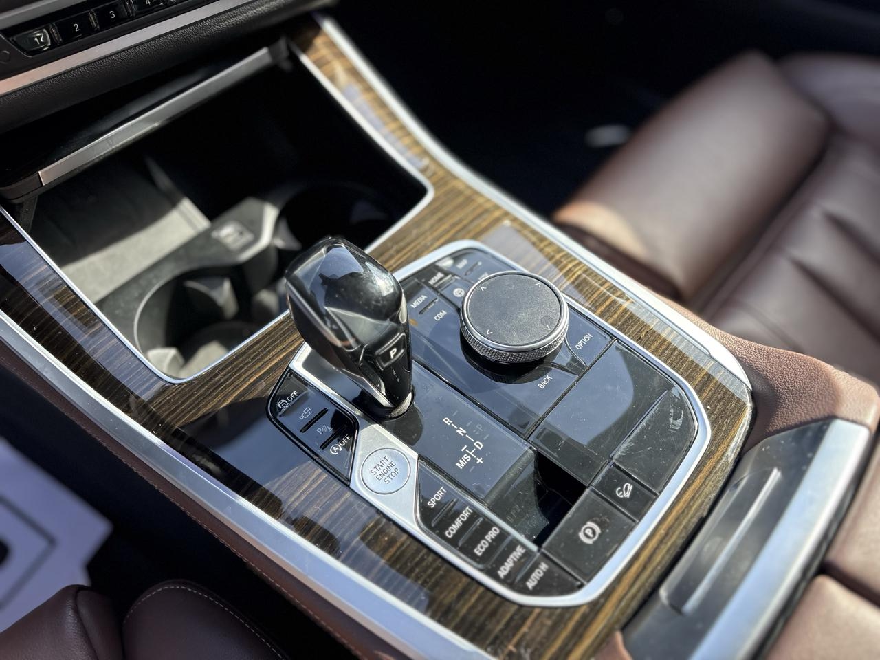 2020 BMW X5 photo 32 of 43