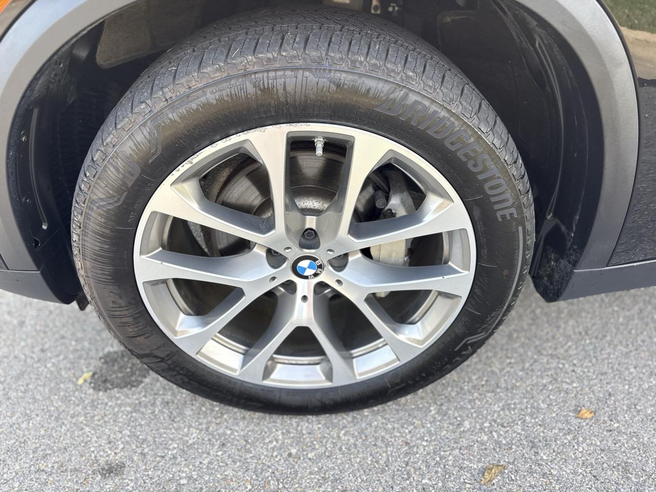 2020 BMW X5 photo 40 of 43