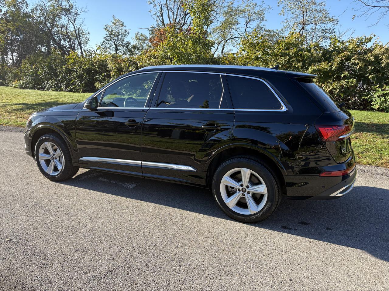 2021 Audi Q7 photo 5 of 53