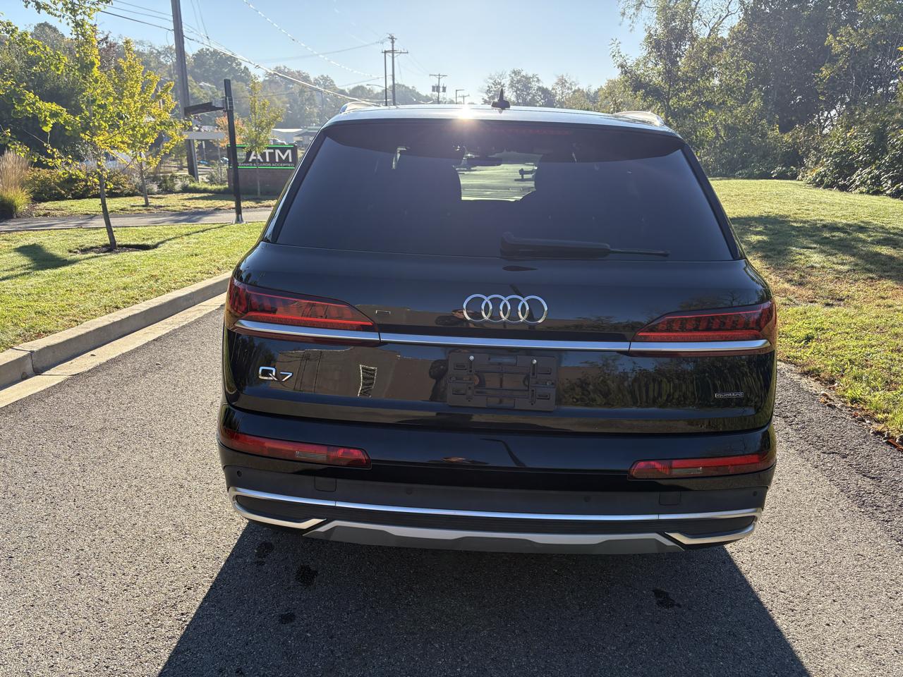 2021 Audi Q7 photo 7 of 53