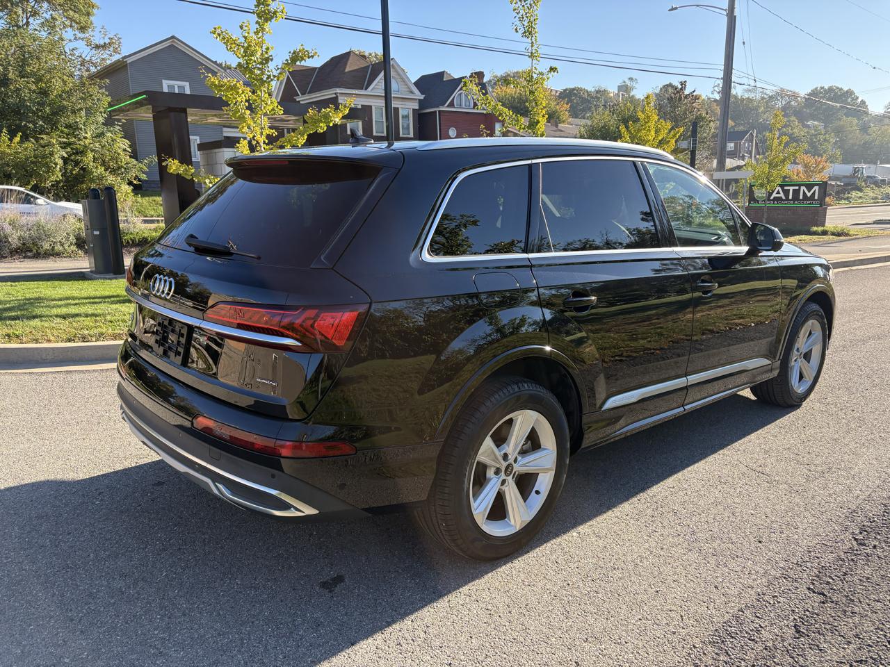 2021 Audi Q7 photo 8 of 53