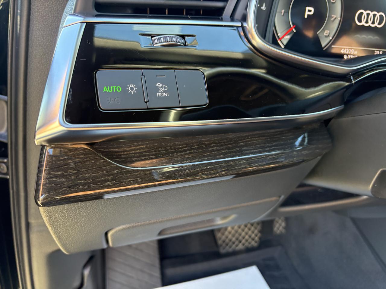 2021 Audi Q7 photo 16 of 53