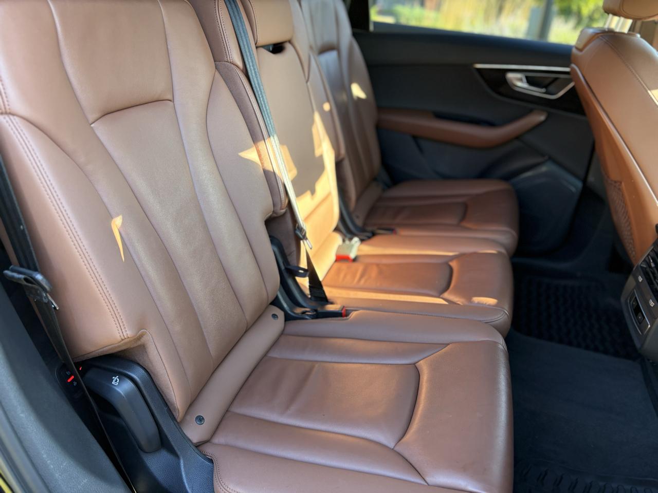 2021 Audi Q7 photo 24 of 53