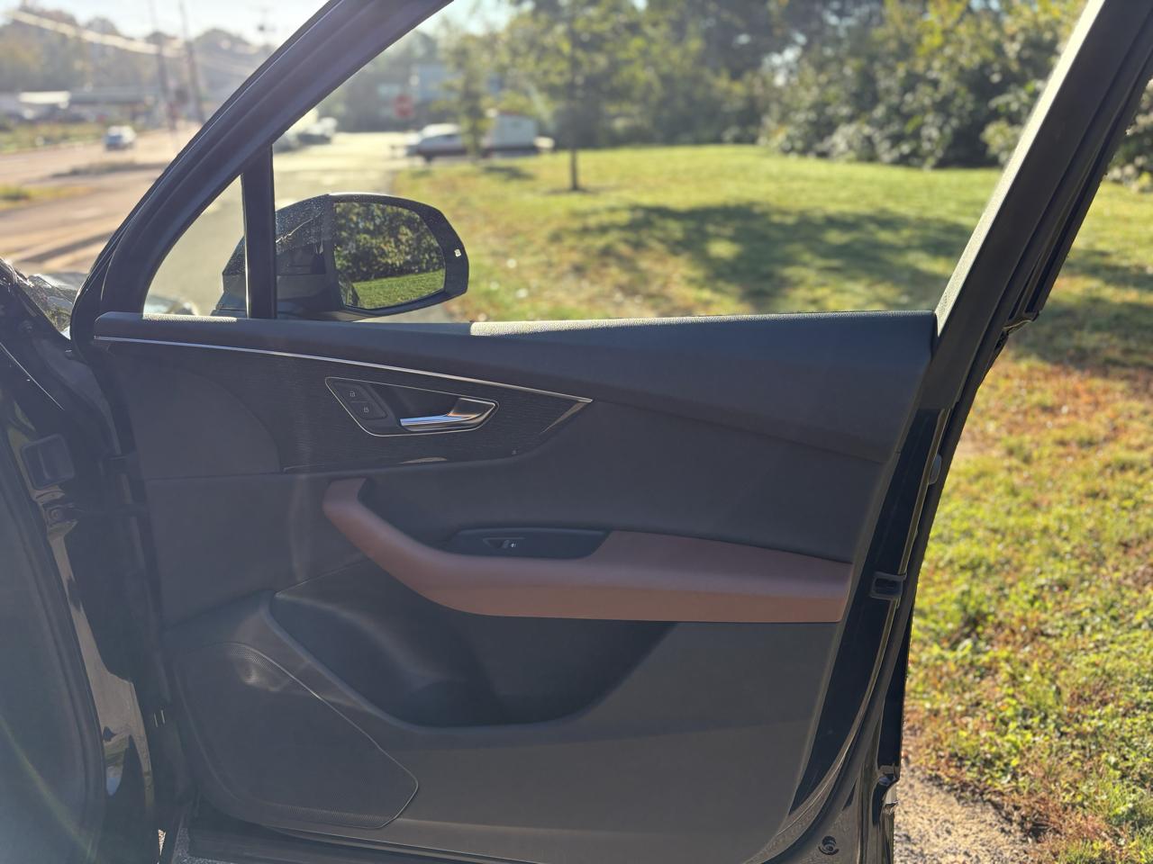 2021 Audi Q7 photo 27 of 53