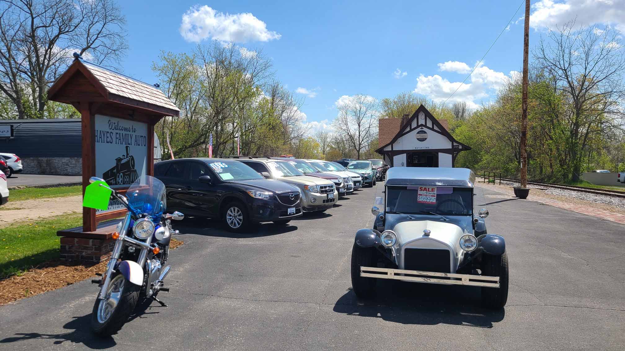 our lot | Hayes Family Auto Inc