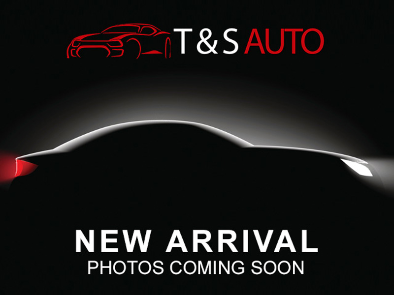 RAM 1500 4WD Crew Cab 140.5" ST 2014