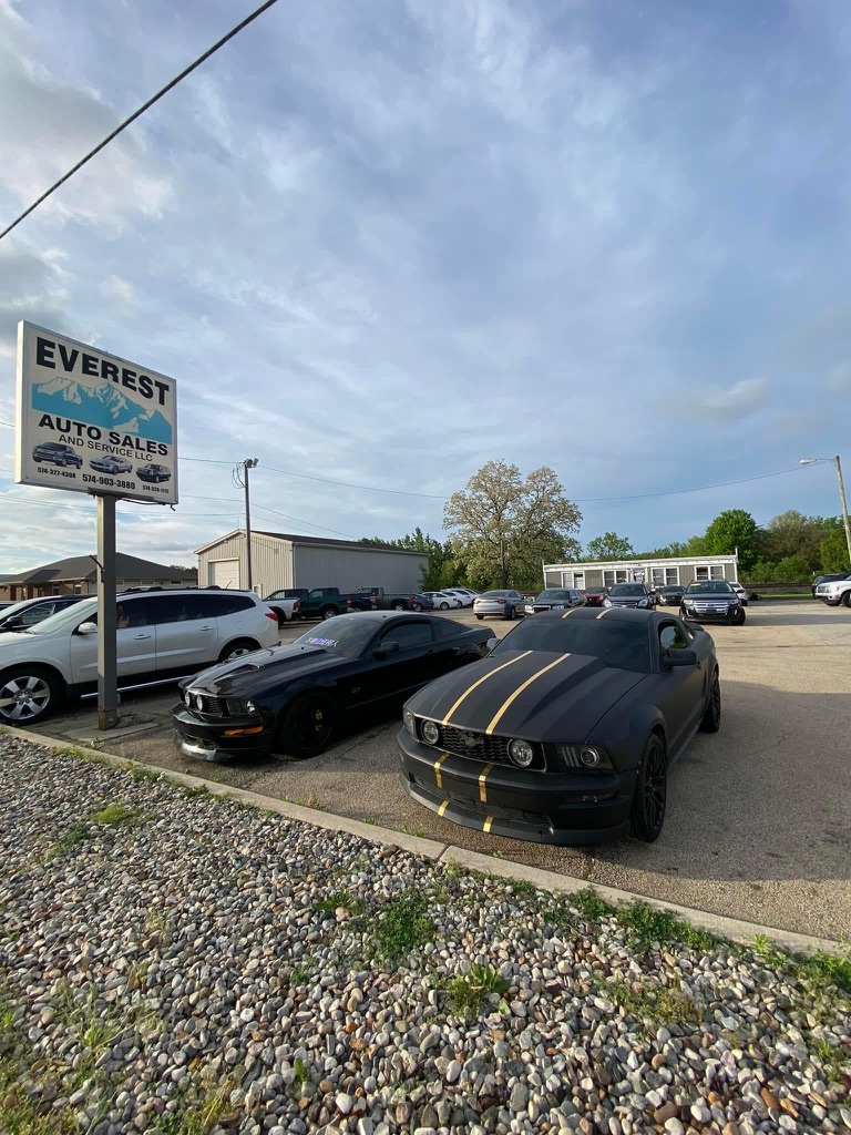 Everest Auto Sales And Service LLC