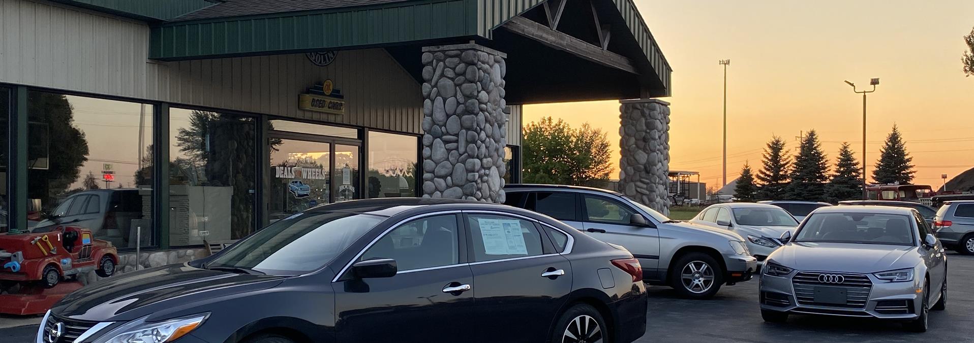 Used Cars Benton Harbor MI | Used Cars & Trucks MI | Louie Dominion's