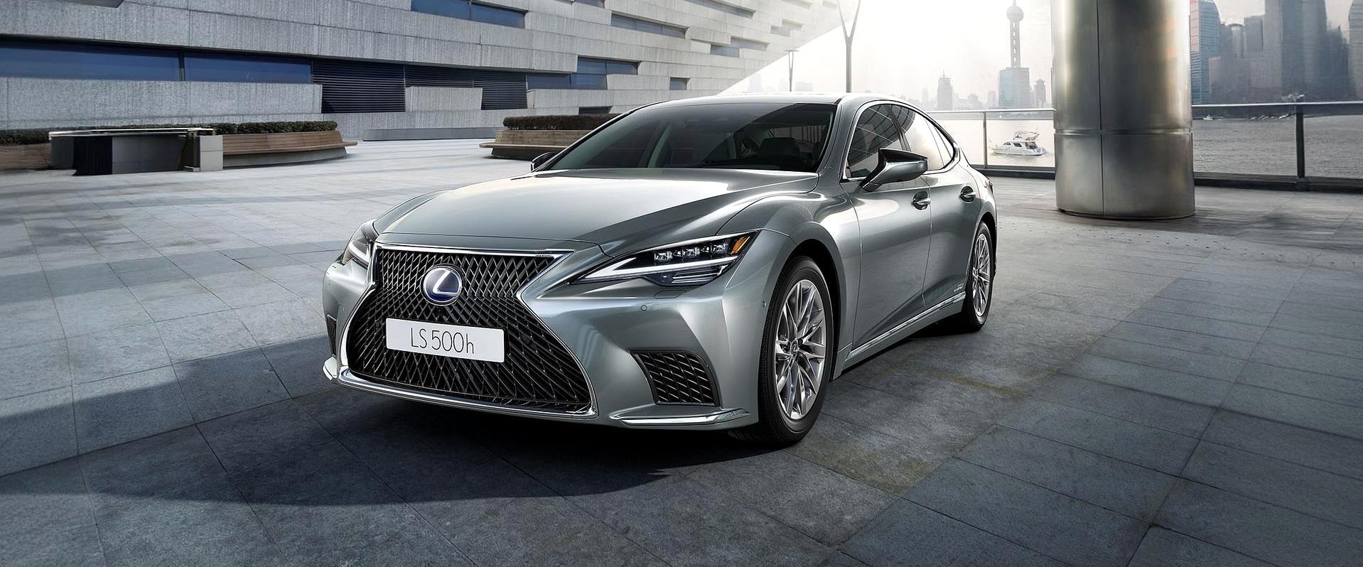 Over 100 Late Model Lexus Available! Custom order yours today!