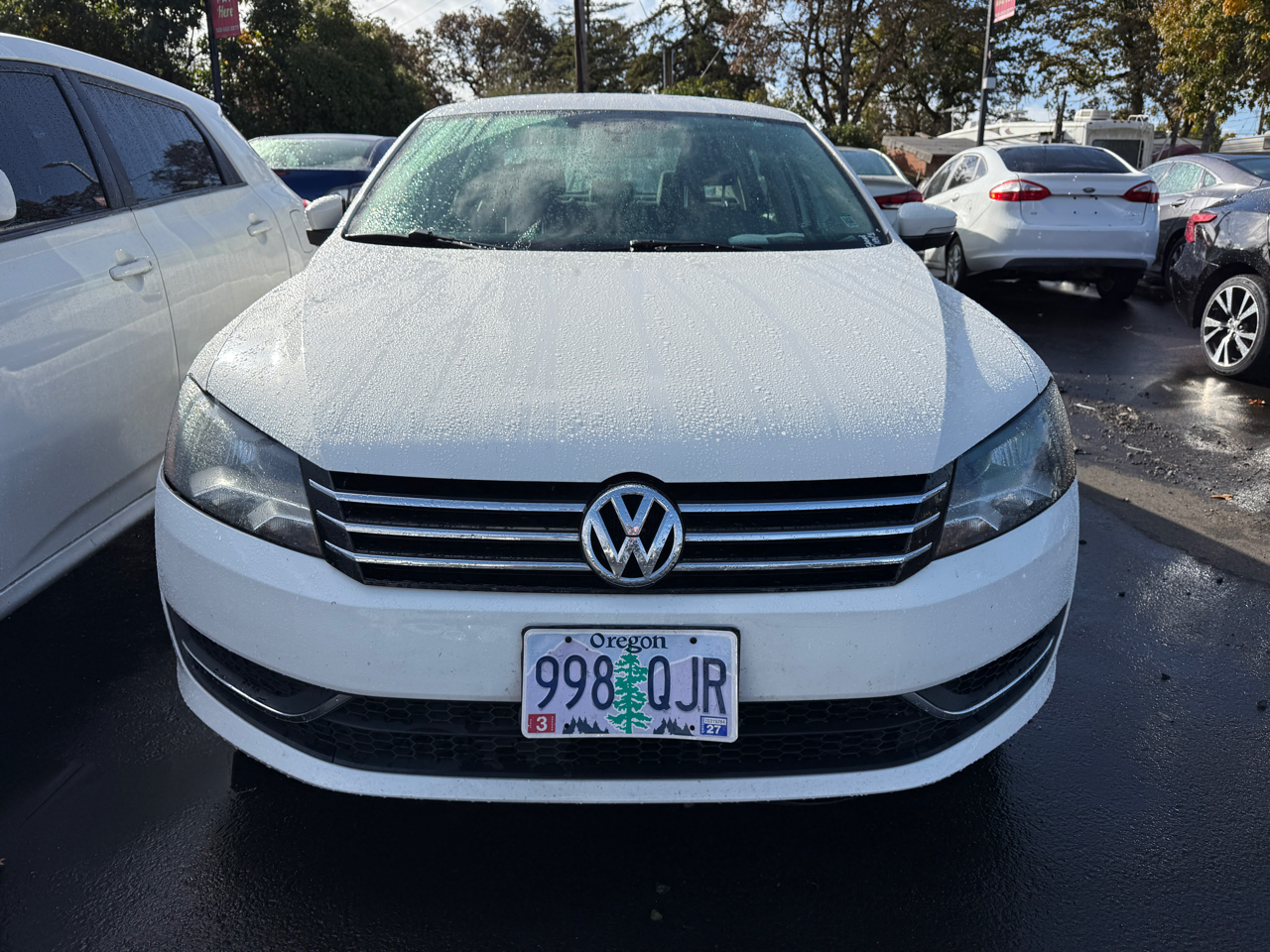 Volkswagen Passat 2.5L S W/Appearance 2014