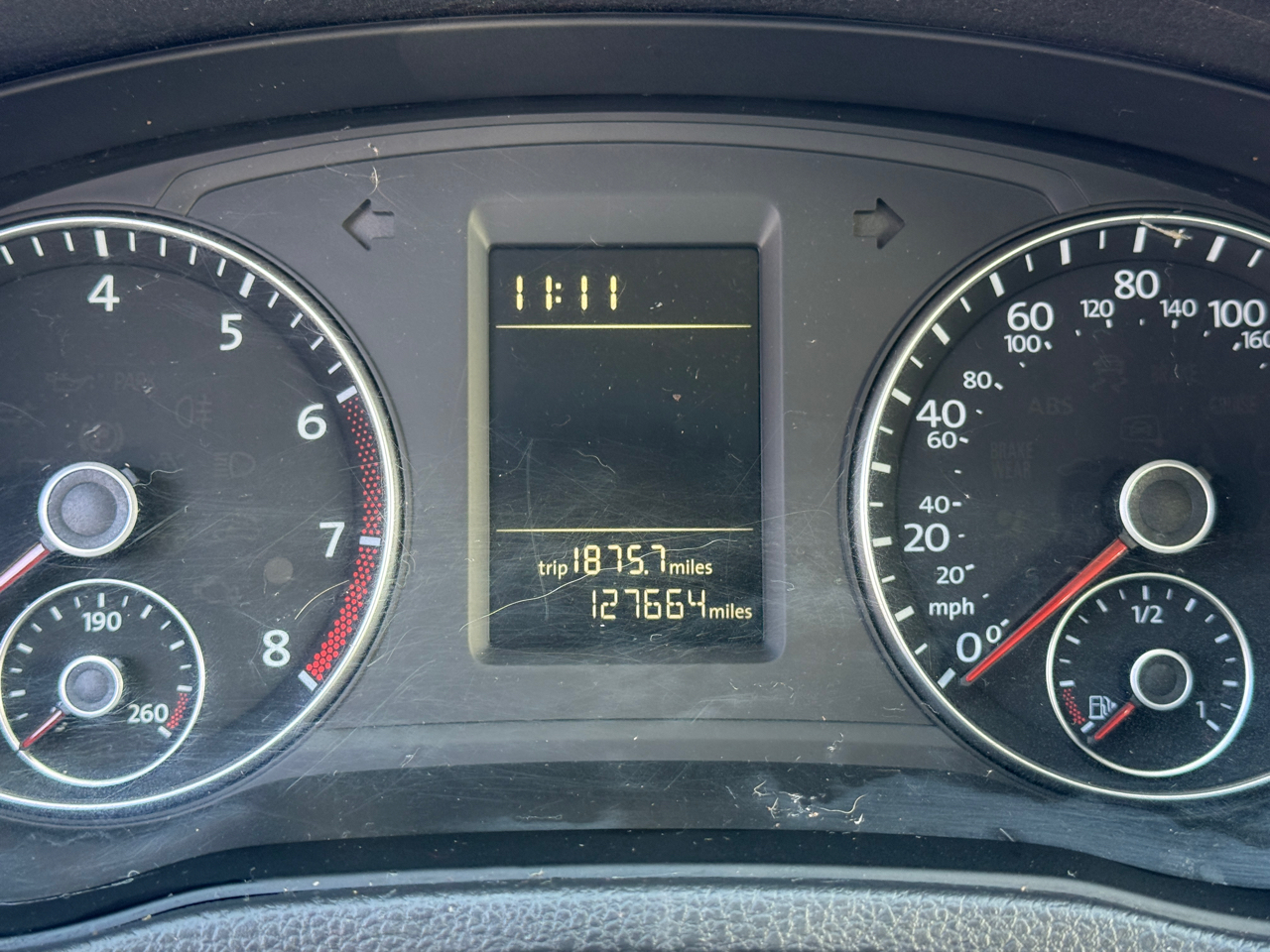 Volkswagen Passat 2.5L S W/Appearance 2014