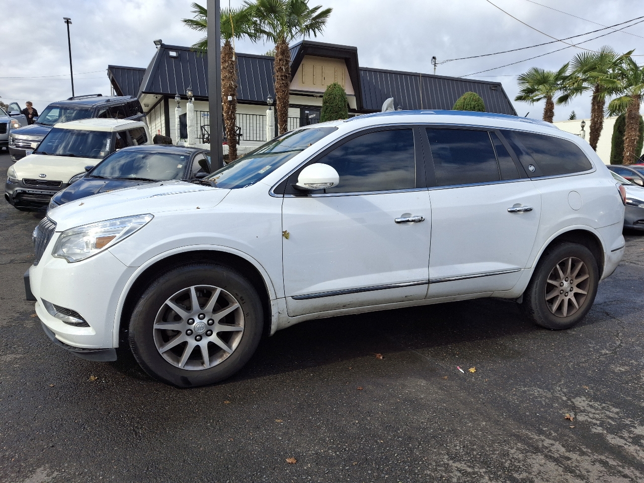 2017 Buick Enclave Leather FWD