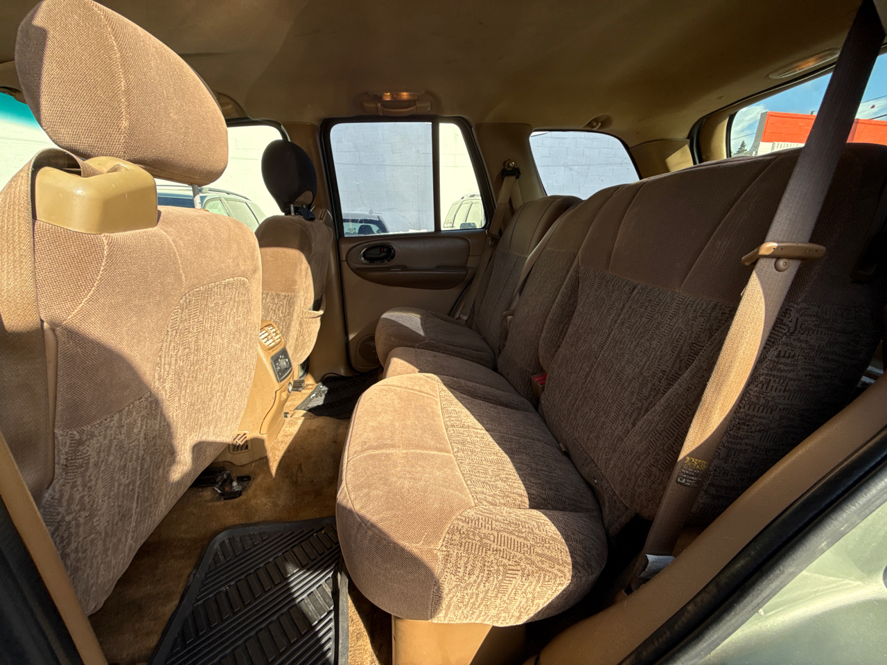 Chevrolet TrailBlazer LS 2WD 2003