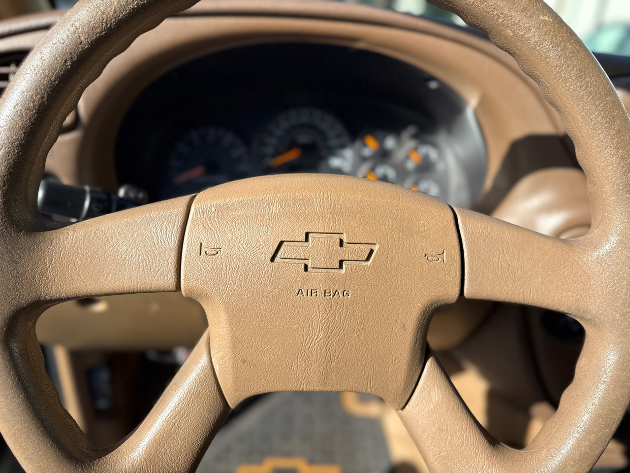 Chevrolet TrailBlazer LS 2WD 2003