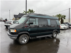 1996 Dodge Ram Van 