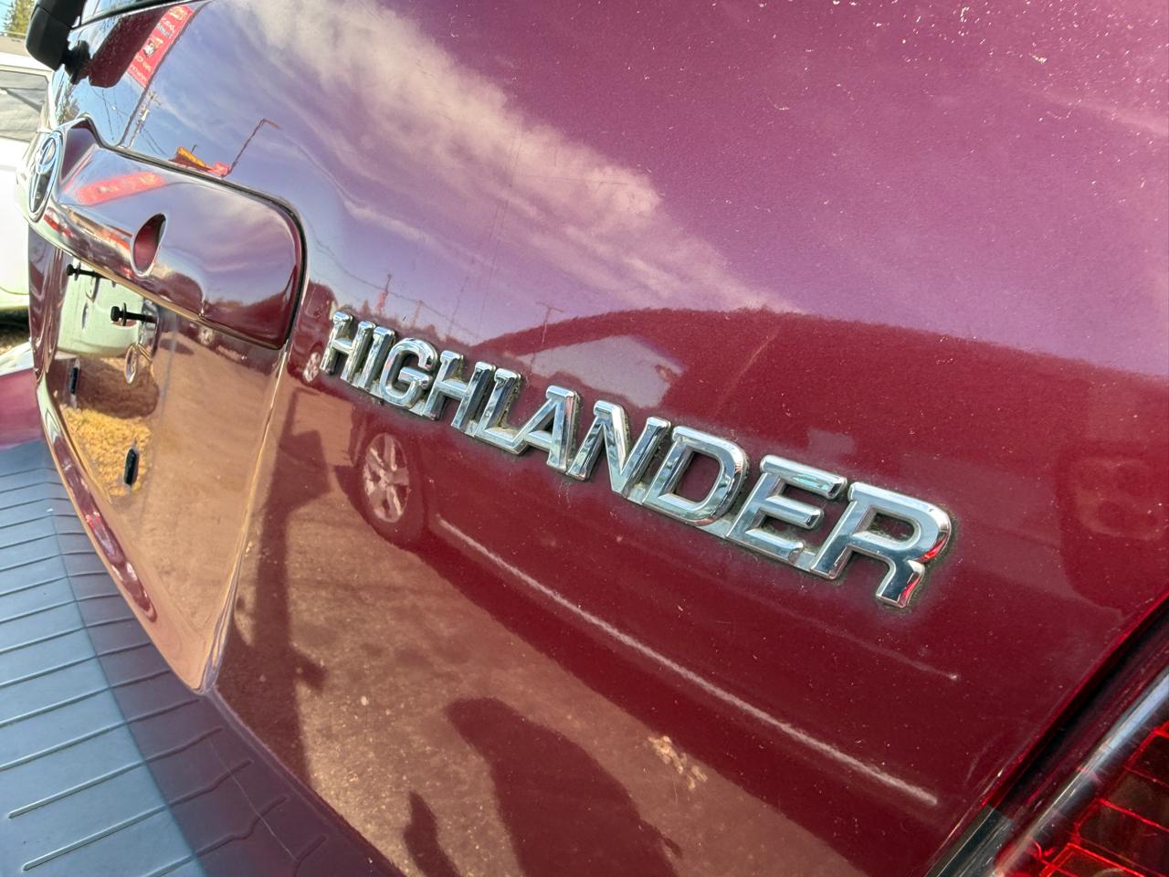 Toyota Highlander Limited V6 4WD 2004