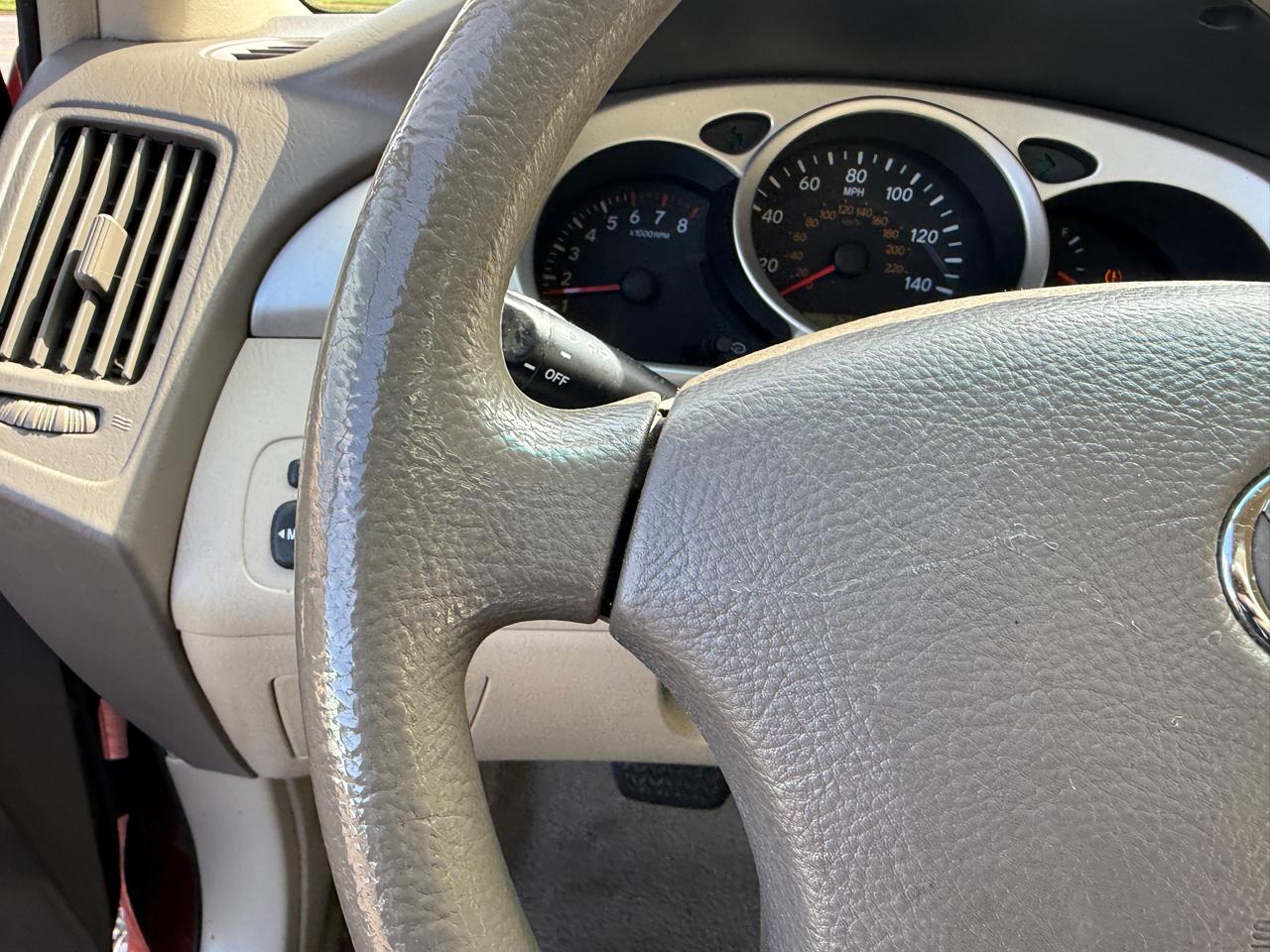 Toyota Highlander Limited V6 4WD 2004