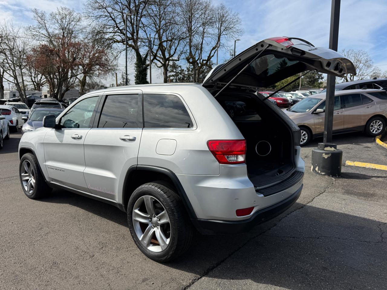 Jeep Grand Cherokee Laredo 4WD 2012