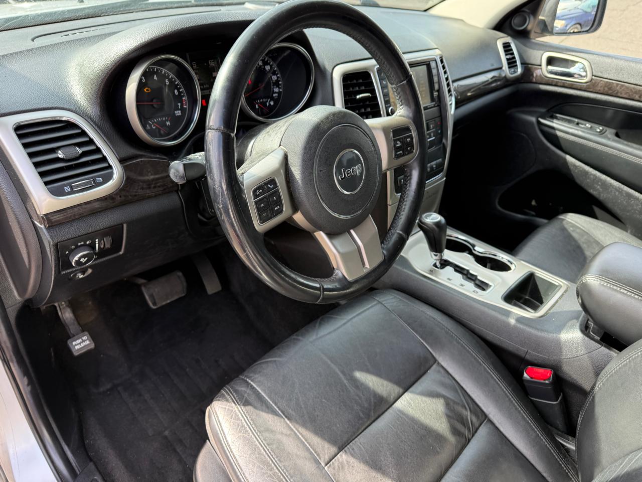 Jeep Grand Cherokee Laredo 4WD 2012