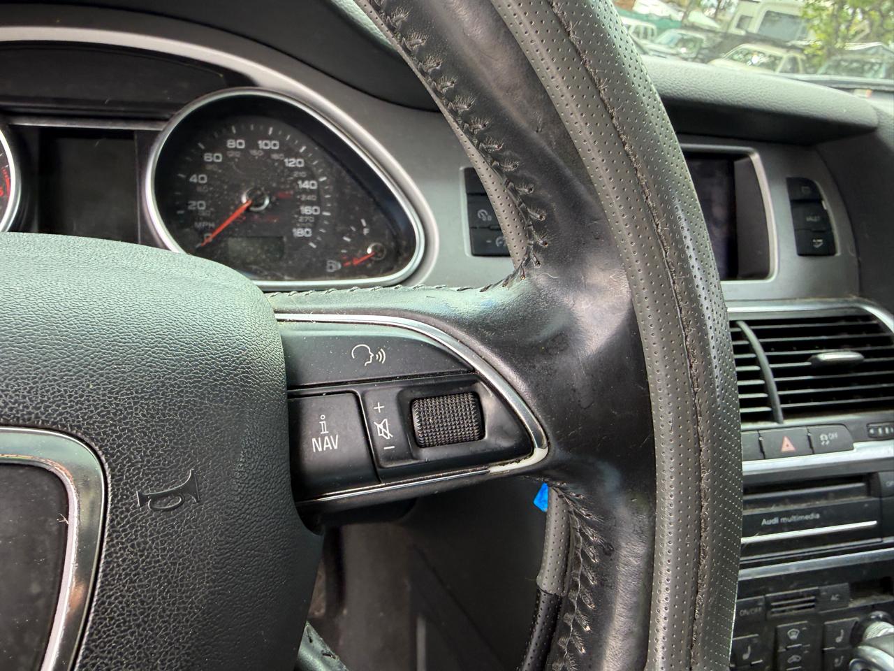 Audi Q7 TDI quattro Premium 2012